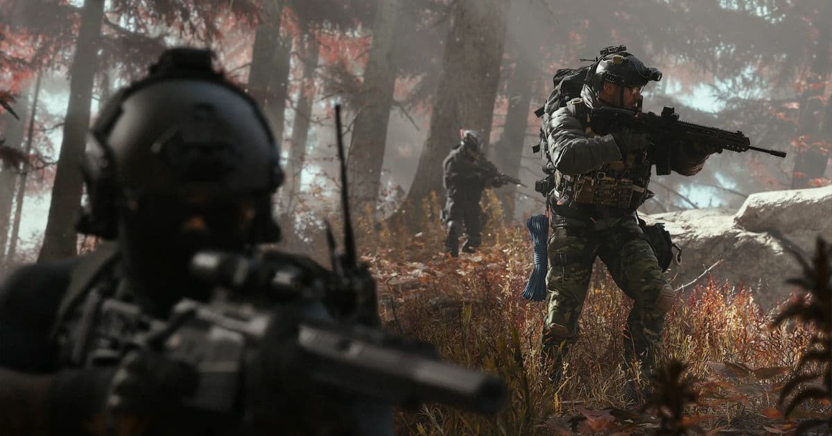 Arte promocional de Call of Duty Modern Warfare 4 con tres soldados armados y el logotipo del videojuego sobre fondo oscuro