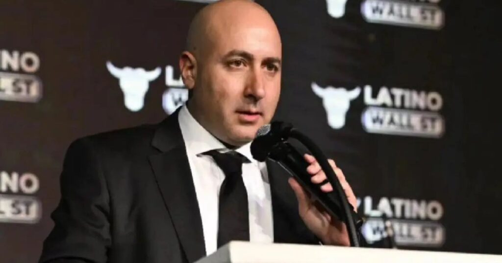 Documentos FARA revelan la red empresarial de Fernando Cerimedo en Miami y su socio Damián Merlo para hacer lobby en Washington.