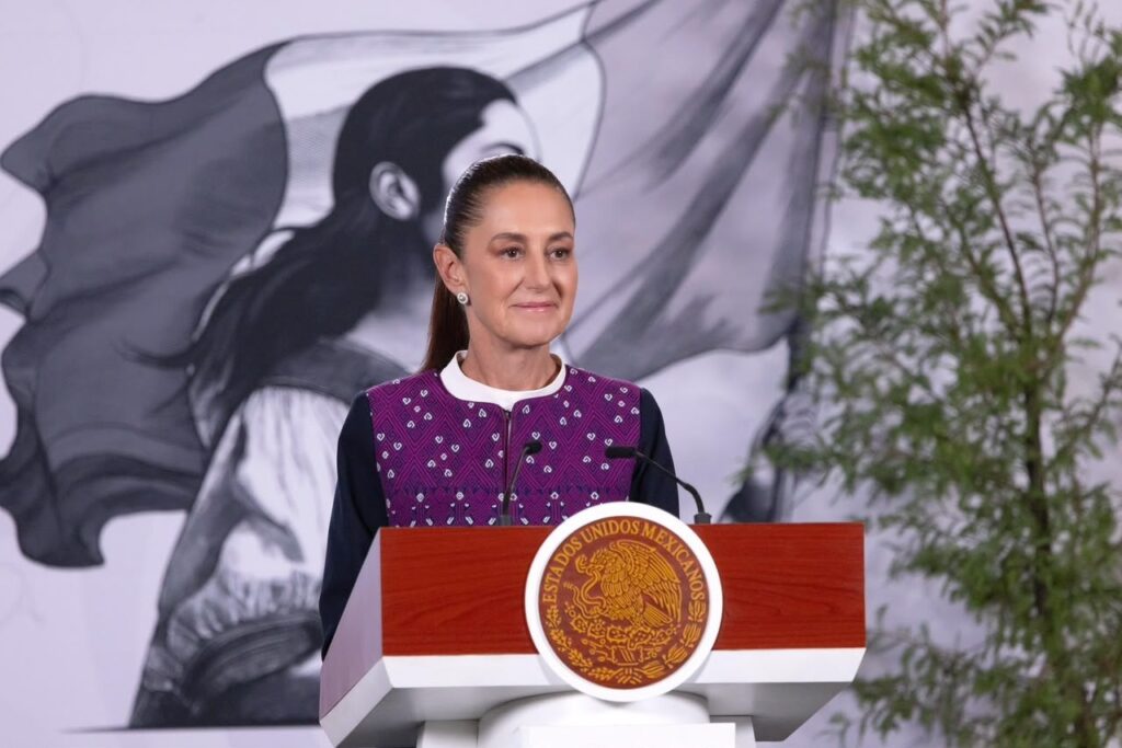 Sheinbaum reitera la invitación al papa León XIV a México durante la visita del cardenal Parolin