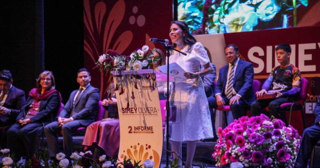 Simey Olvera convoca a la unidad en su sexta asamblea en Pachuca con legisladores y autoridades de Hidalgo.