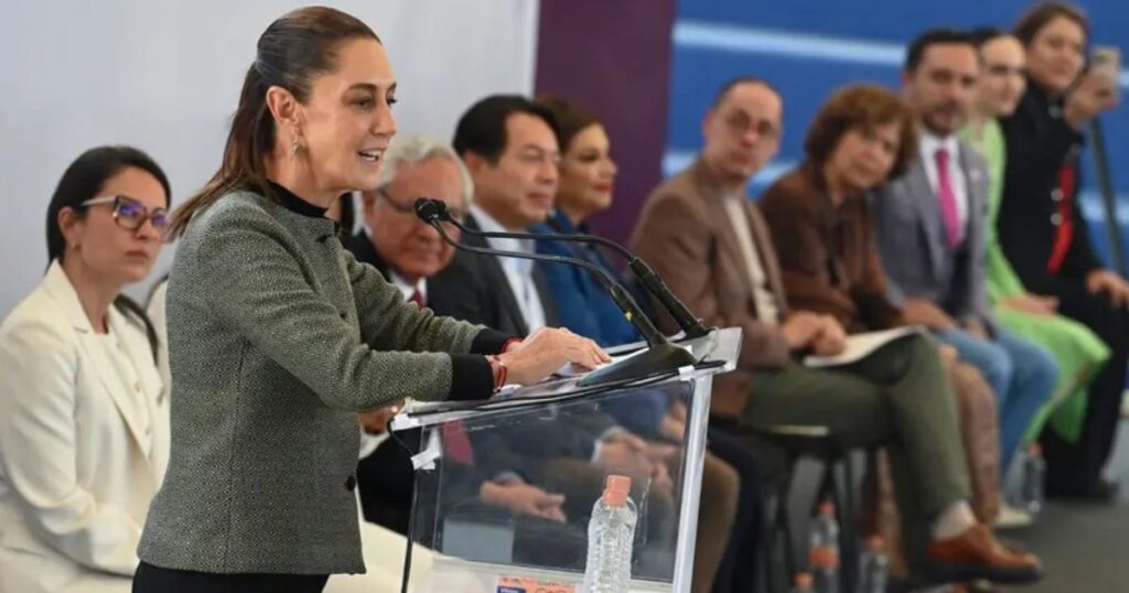 Claudia Sheinbaum habla durante la presentación del Centro Público de Formación en Inteligencia Artificial