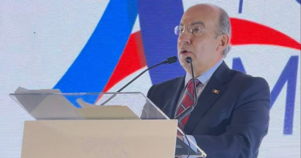 Felipe Calderón durante su participación en el Foro América Libre