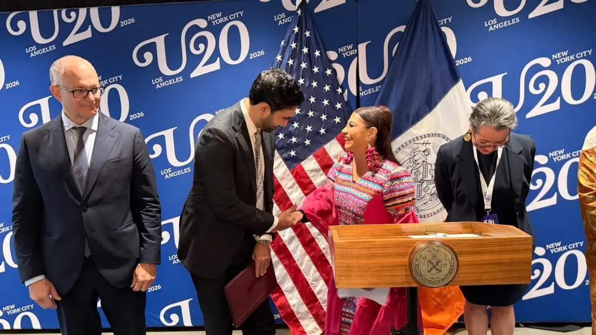 Brugada y Mamdani durante el Foro Urban20 2026 en Nueva York