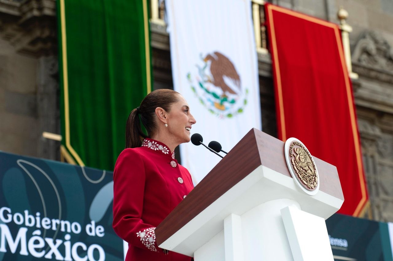 Robot cuadrúpedo del Ejército Mexicano participa en el Desfile Militar 2026