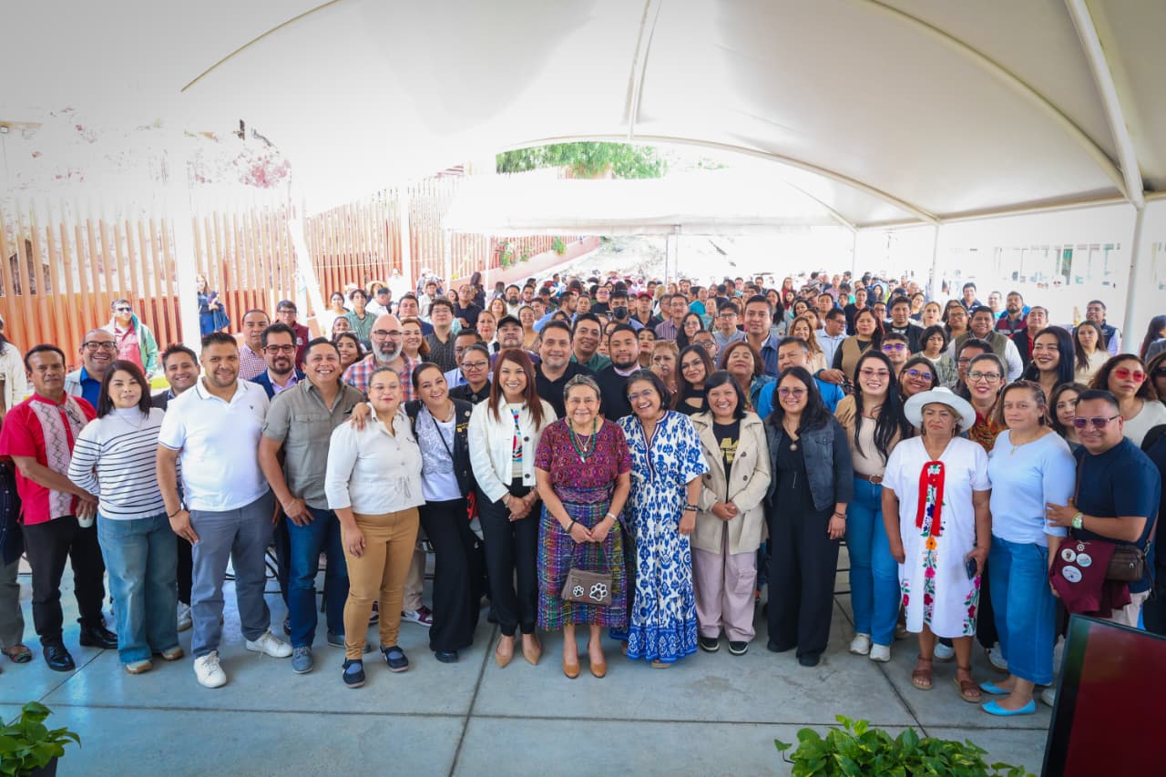 Asistentes al conversatorio Derechos Humanos y Construcción de Paz realizado en Iztapalapa
