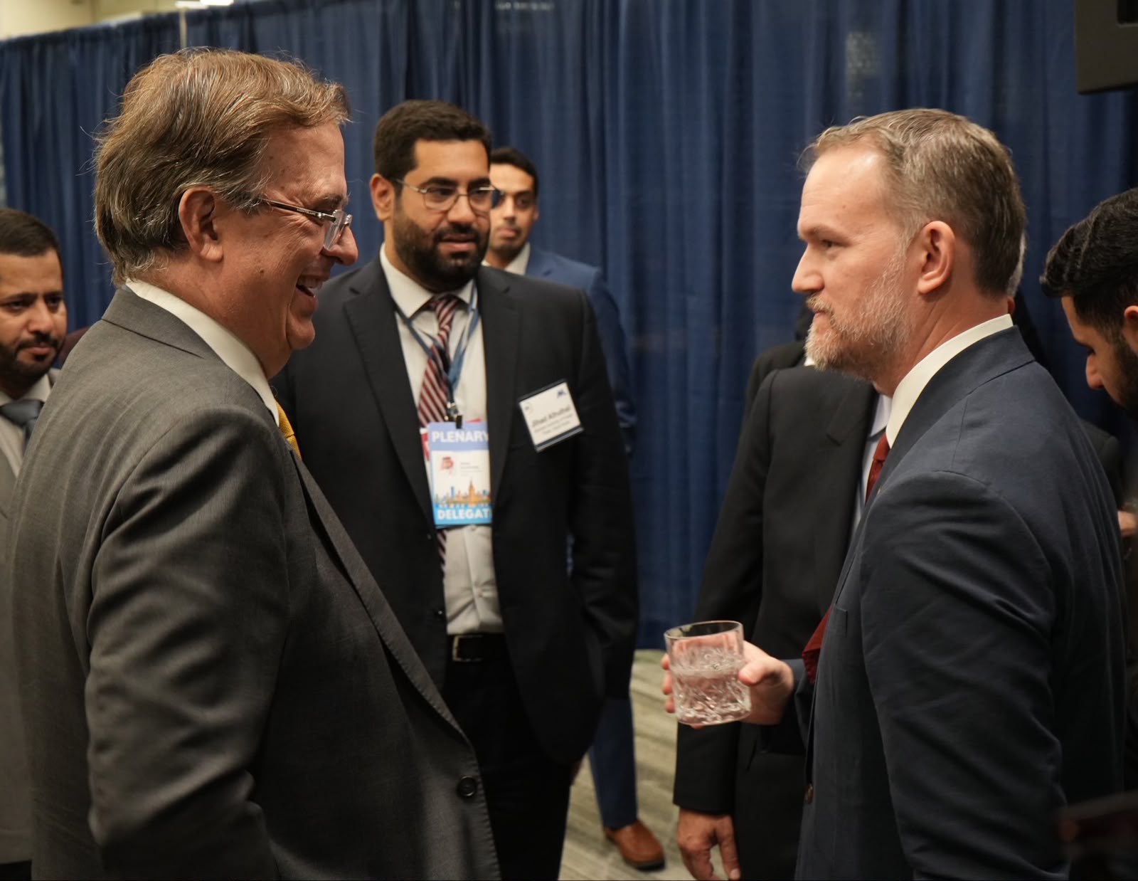 Marcelo Ebrard durante un encuentro de trabajo en Milwaukee en el marco de la reunión comercial del G20