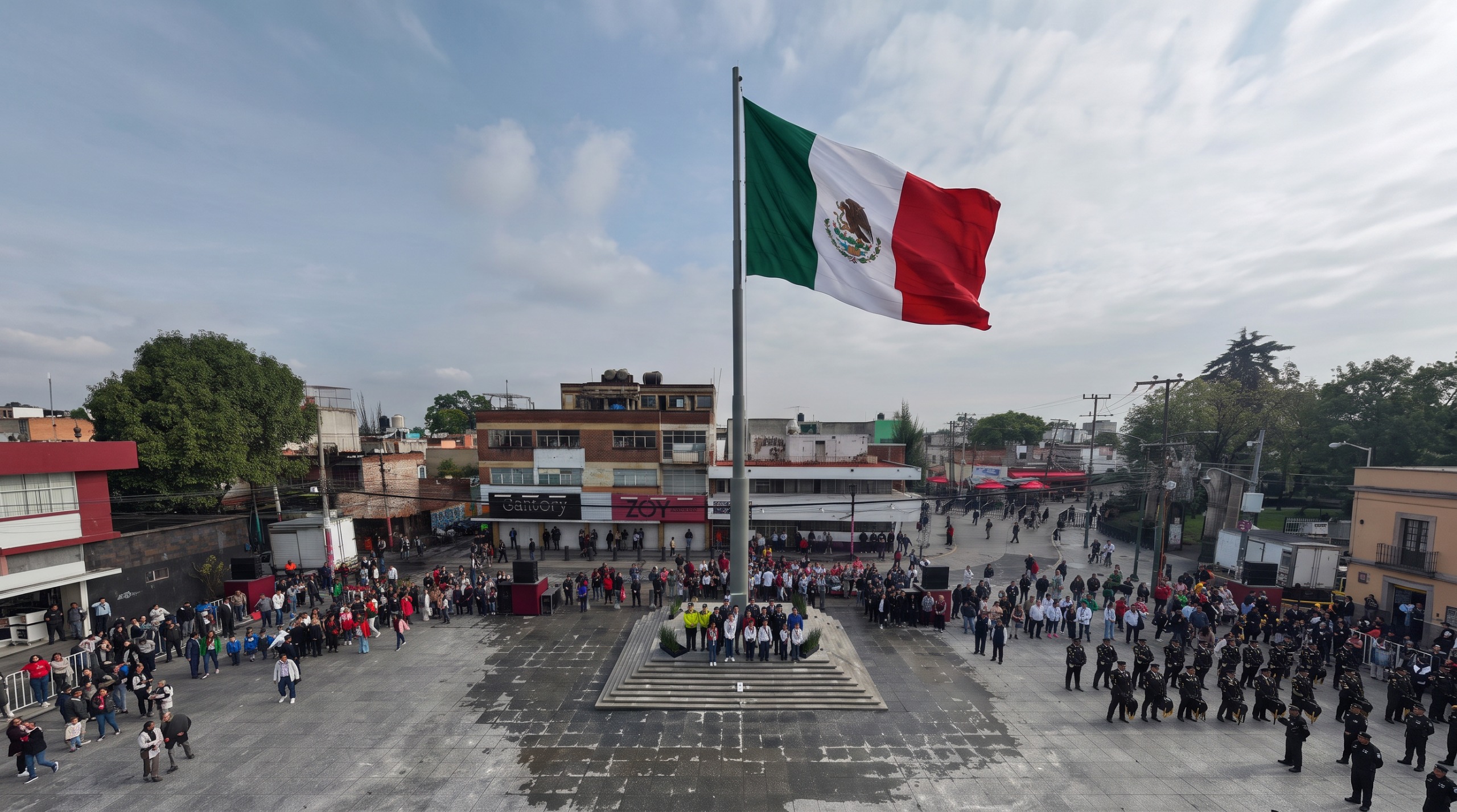 Integrantes de agrupaciones culturales participan en la conmemoración de la Independencia en Iztapalapa