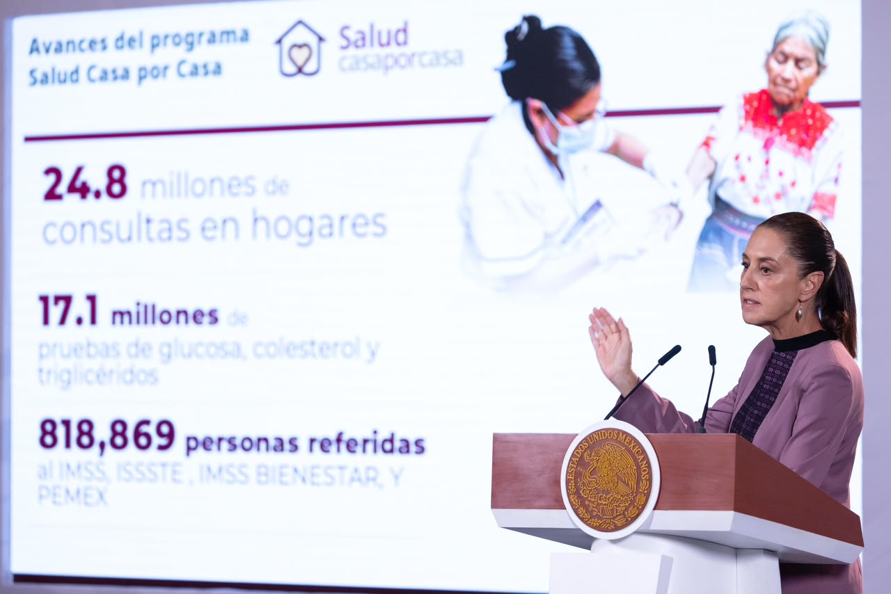Claudia Sheinbaum durante una presentación con cifras del programa Salud Casa por Casa