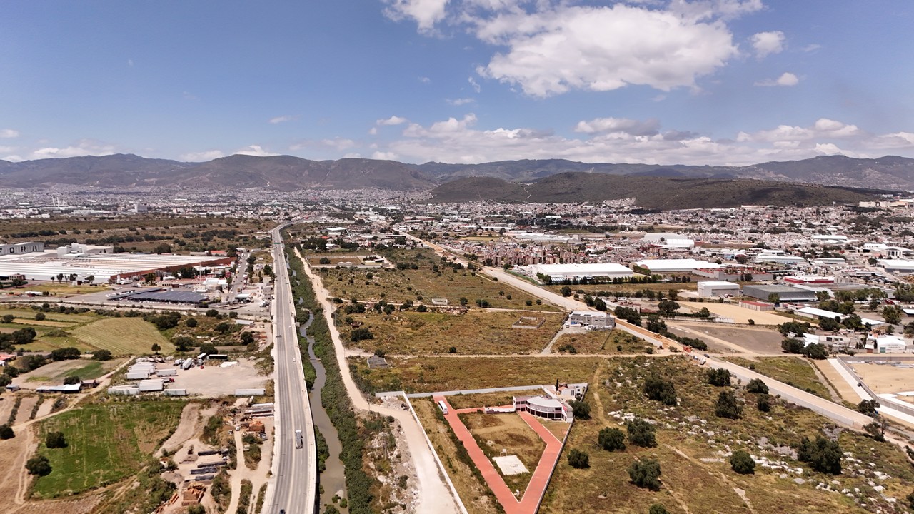 Vista aérea de la zona industrial vinculada con Reserva Zapotlán en Hidalgo