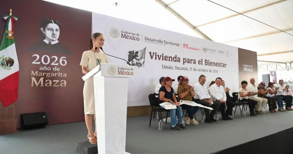 Claudia Sheinbaum habla ante asistentes en el evento Vivienda para el Bienestar celebrado en Umán, Yucatán